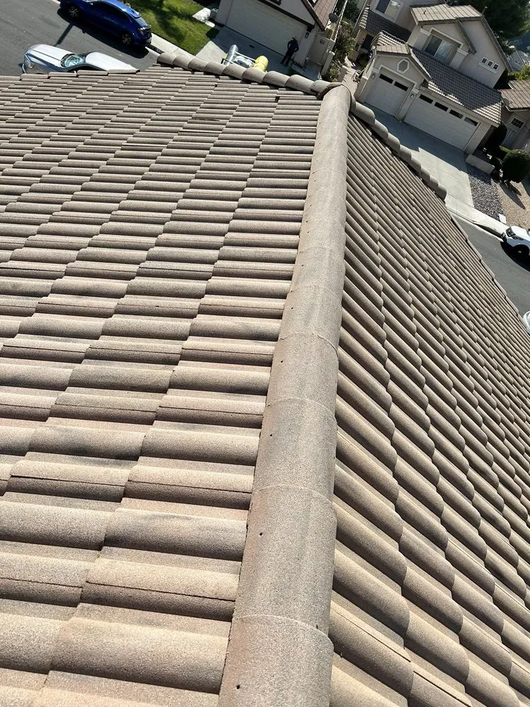 Slide of Foute Roofing