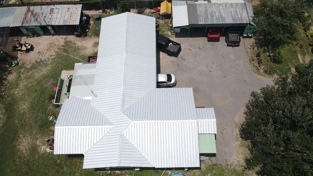 Slide of Fox Roofing Services