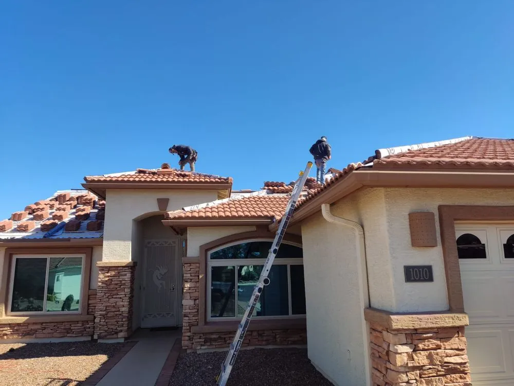 Slide of Fox Roofing