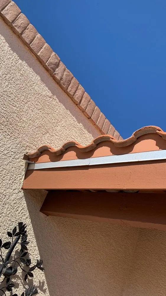 Slide of Fox Roofing