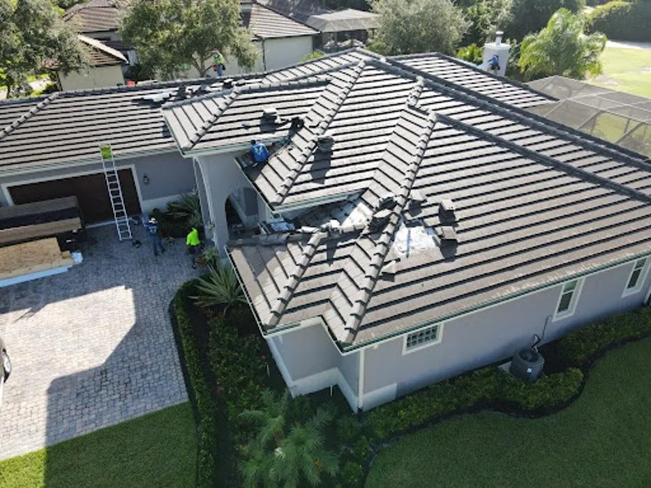 Slide of FoxHaven Roofing Group