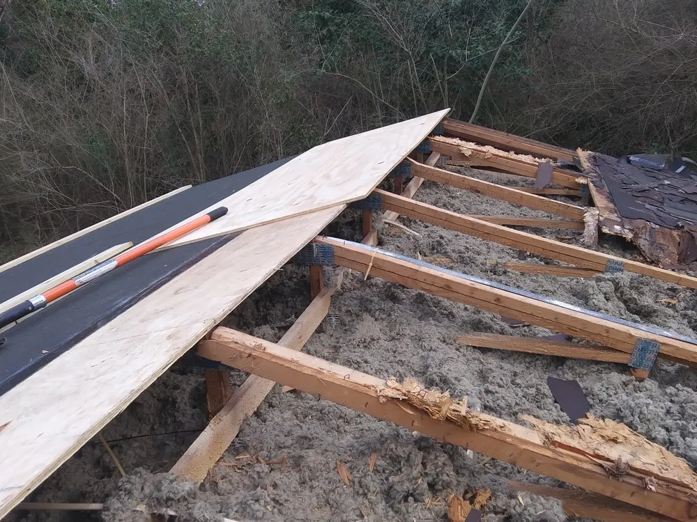 Slide of Foy's Services