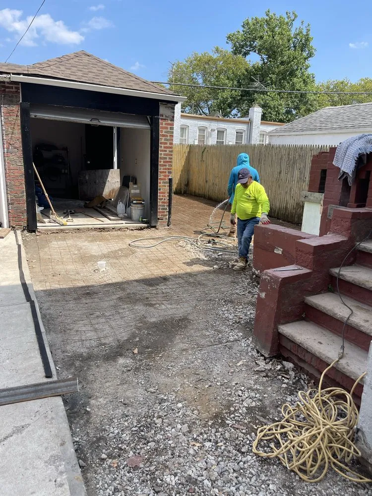 Slide of Fr Contracting