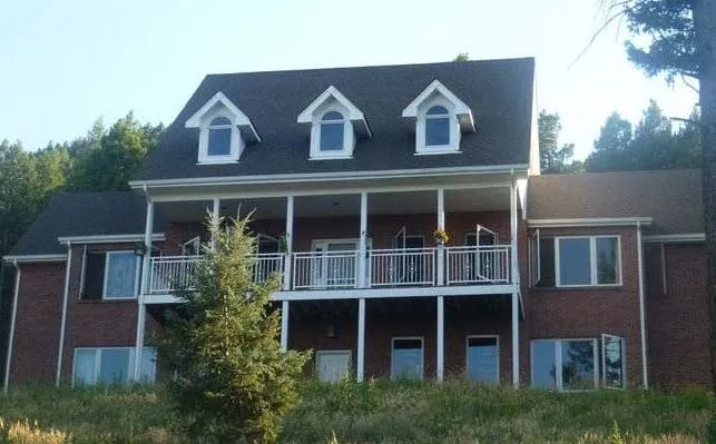 Slide of Frailey Roofing