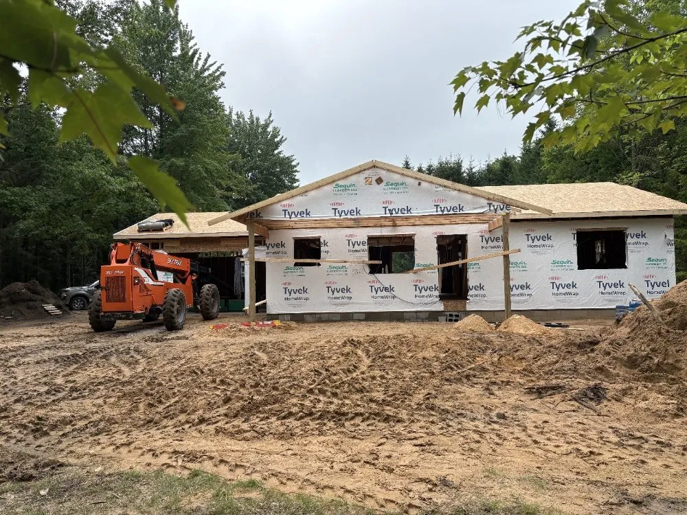 Trusted residential roofing service experts serving Au Gres, MI - Frame To Finish Carpentry