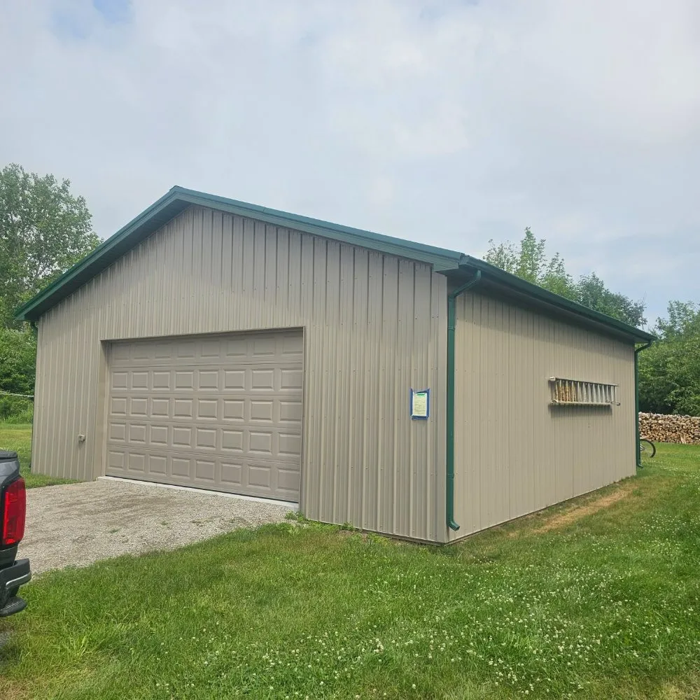 Local residential roofing service experts serving Au Gres, MI - Frame To Finish Carpentry