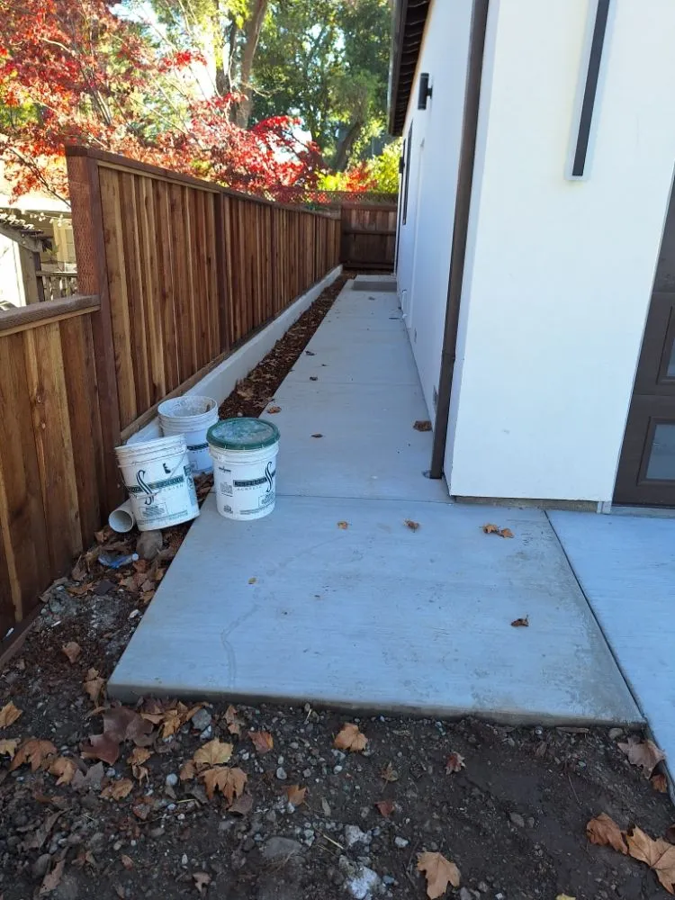 Slide of Francisco's Handyman