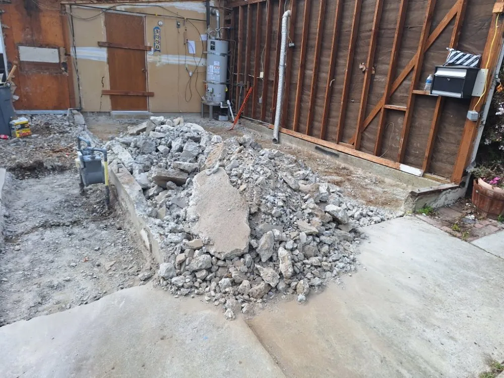 Slide of Francisco's Handyman