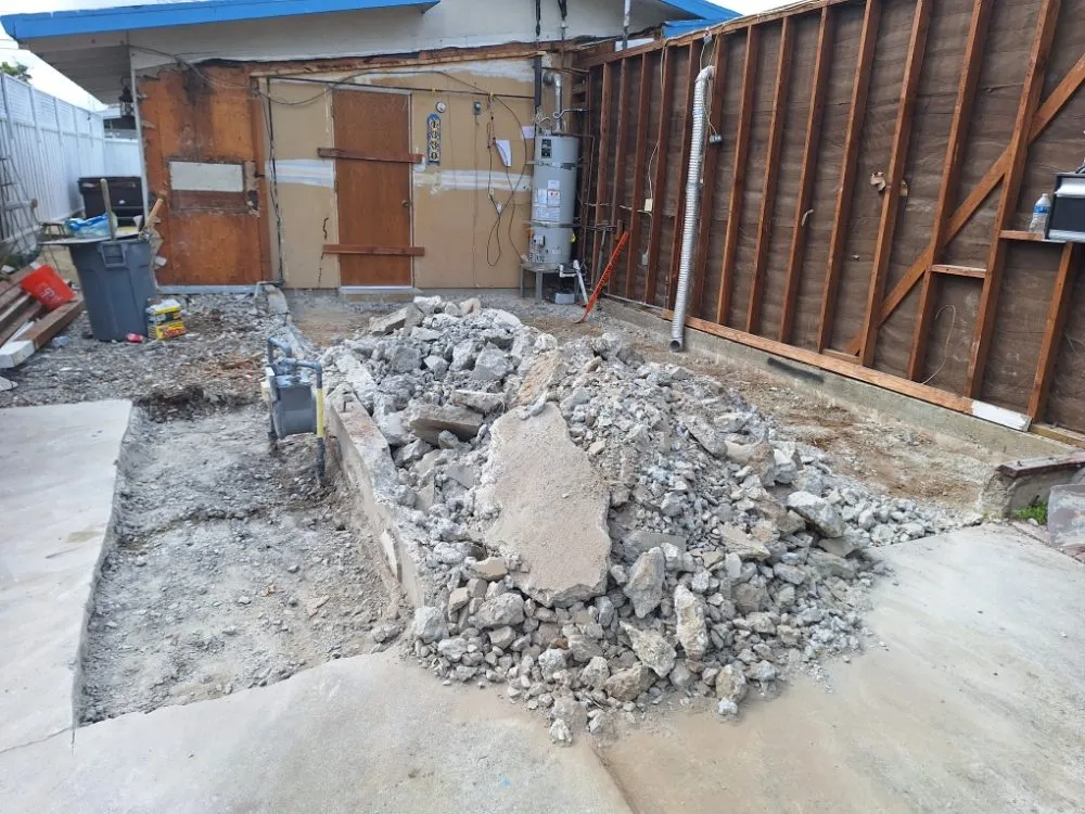 Slide of Francisco's Handyman