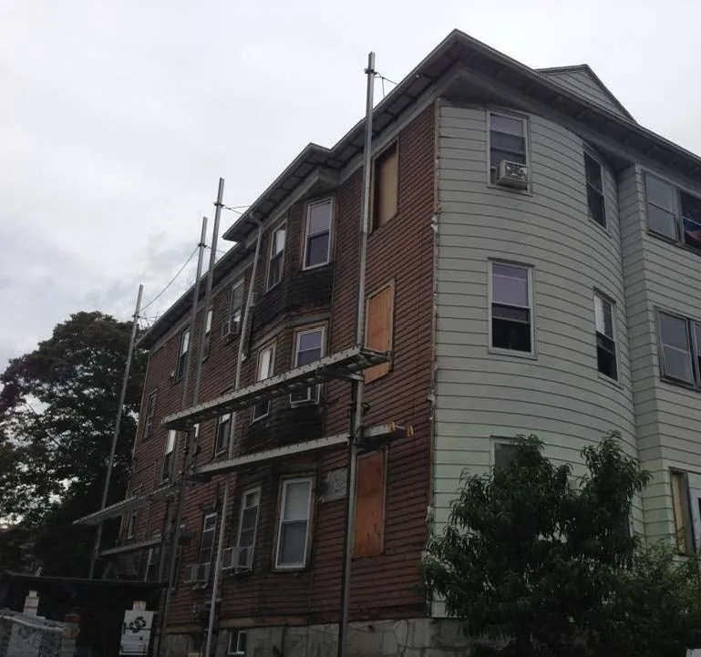 Slide of Francisco's Roofing