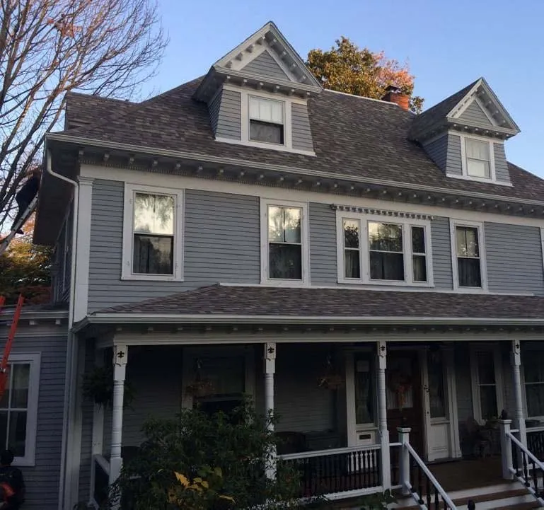 Slide of Francisco's Roofing