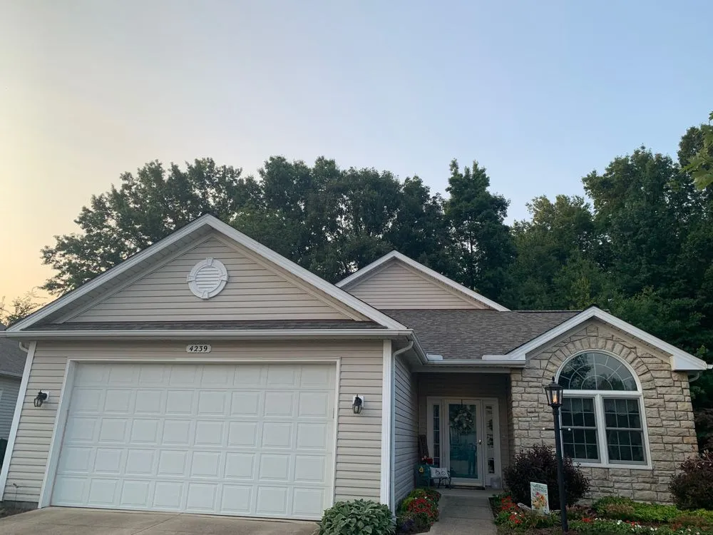 Slide of Franciscus Roofing