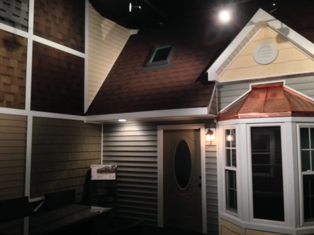 Slide of Franciscus Roofing