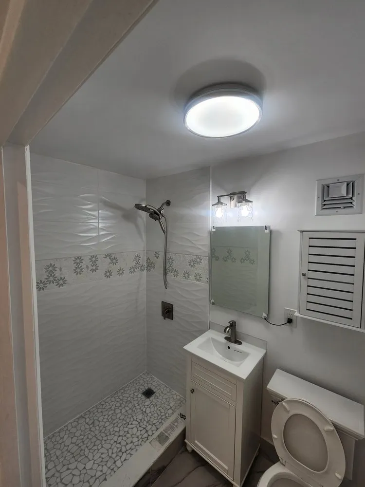 Slide of Franco MS General Contractor