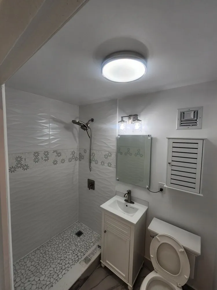 Slide of Franco MS General Contractor