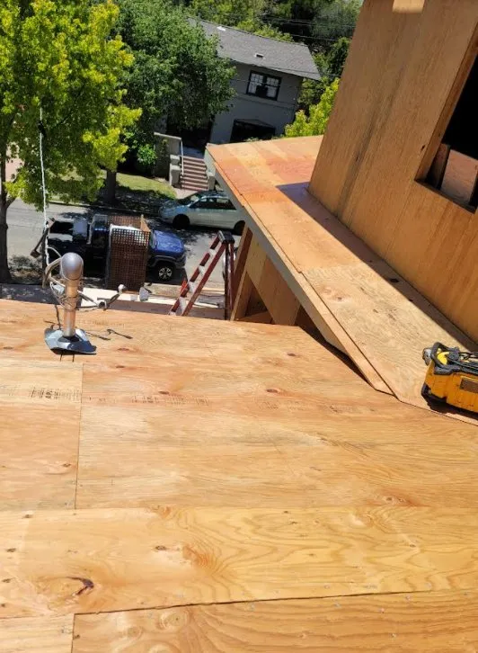 Slide of Franco Roofing