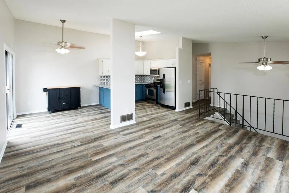 Slide of Frank Construction