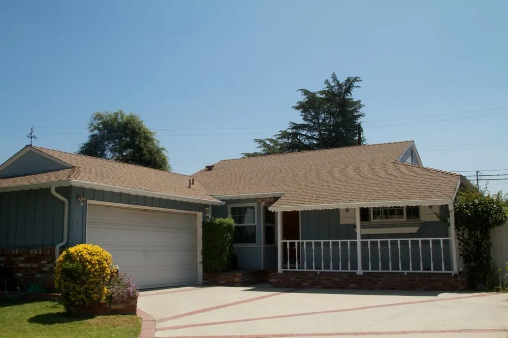 Licensed residential roofing service near you in Lebec, CA by Frank Londono Construction