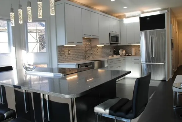 Slide of Franklin Remodeling