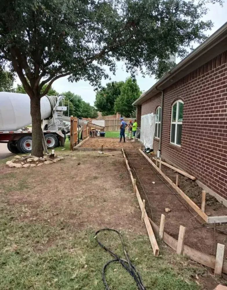 Slide of Frank's Roofing