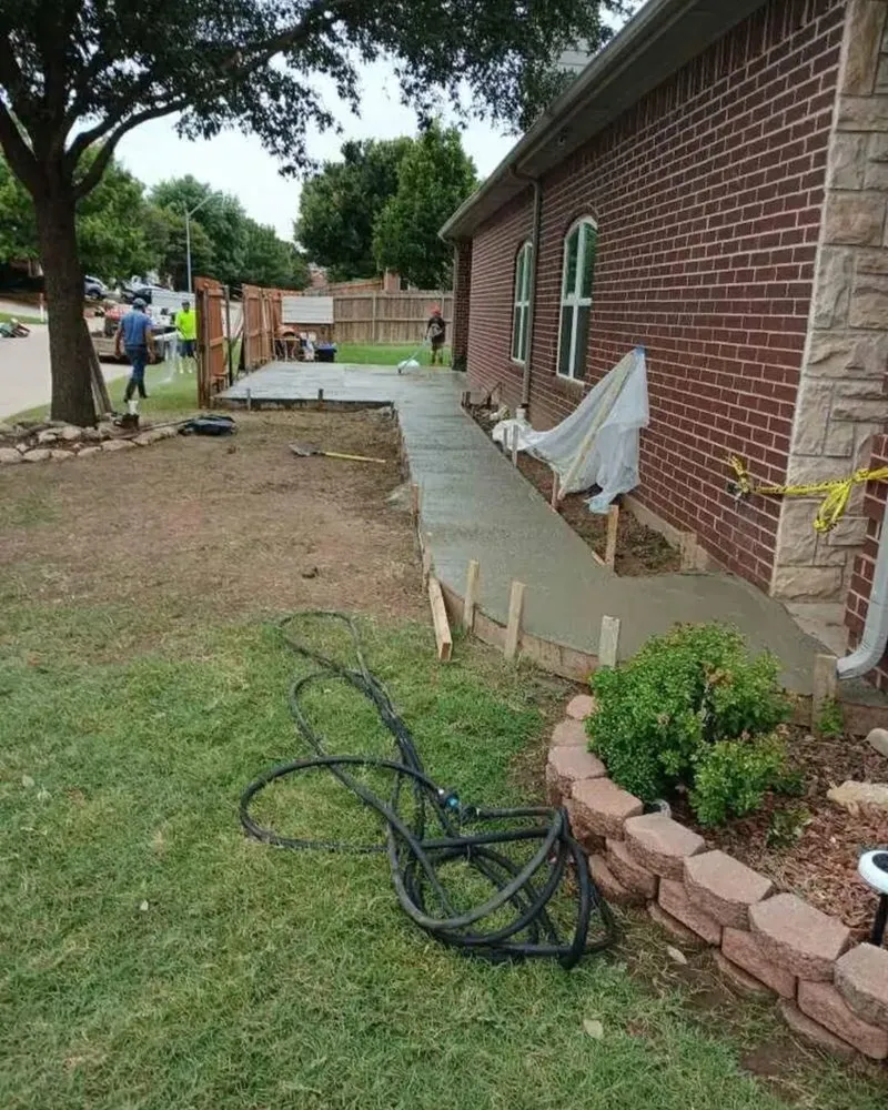 Slide of Frank's Roofing