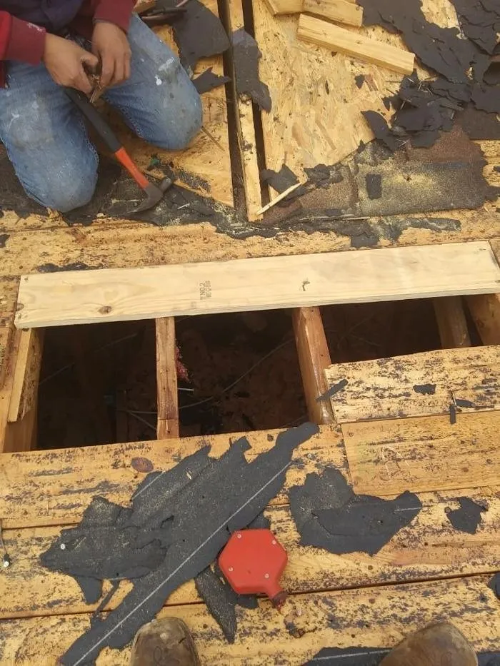 Slide of Frank's Roofing