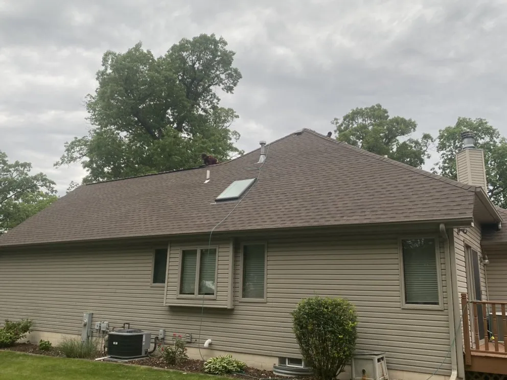 Slide of Franos Roofing