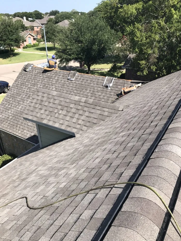 Slide of Fraser Roofing