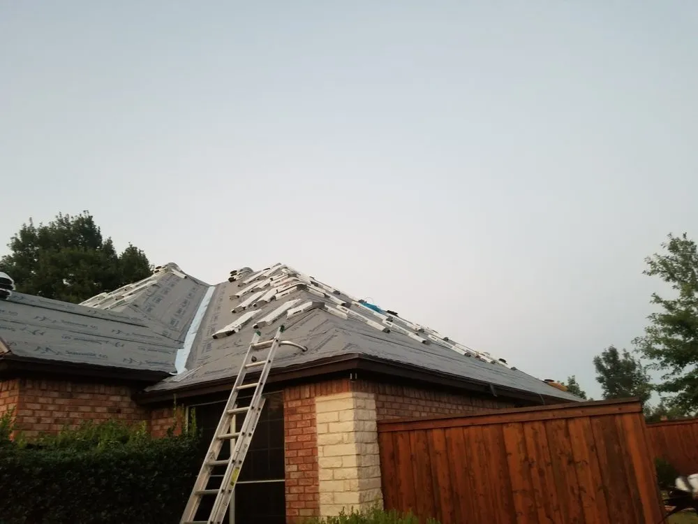 Slide of Frazier Roofs and Gutters