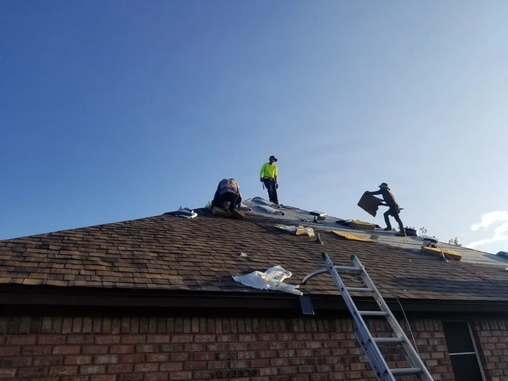 Slide of Frazier Roofs and Gutters