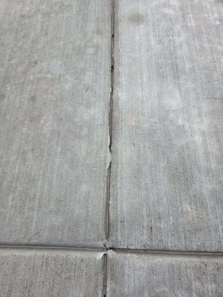 Slide of Fredd Construction