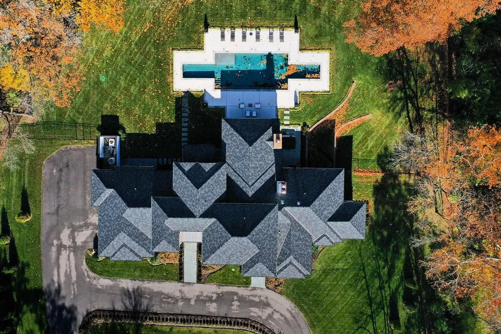 Reliable roof inspection same-day service in St. Louis, MO by Frederic Roofing Company