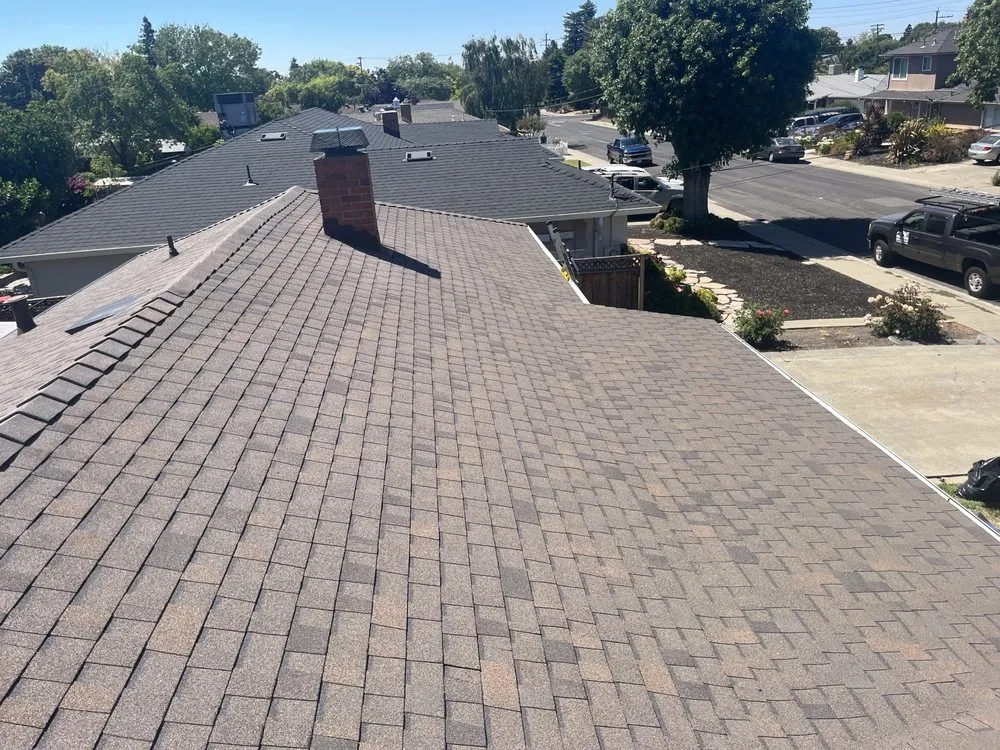 Slide of Fredy's Roofing