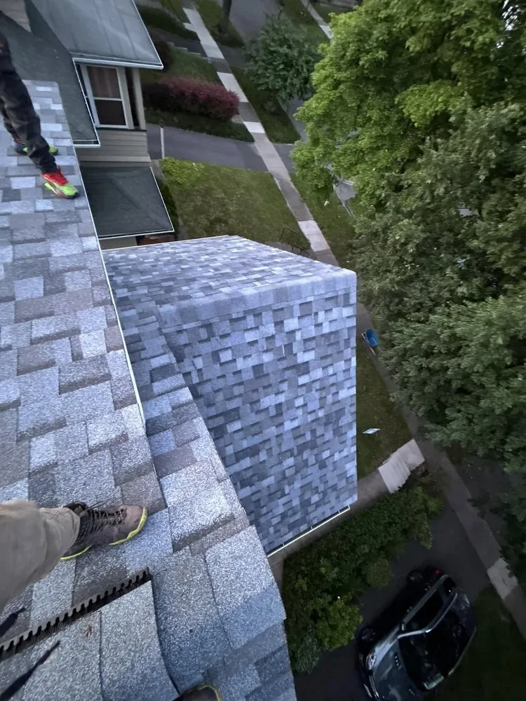 Slide of Freedom Roofing and Windows