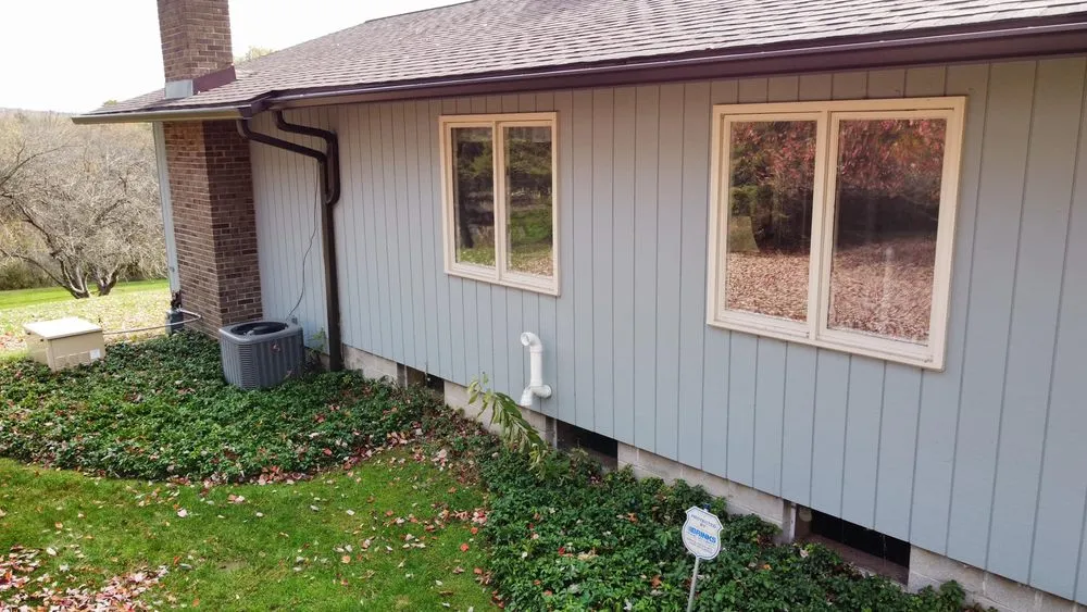 Slide of Freedom Roofing and Windows