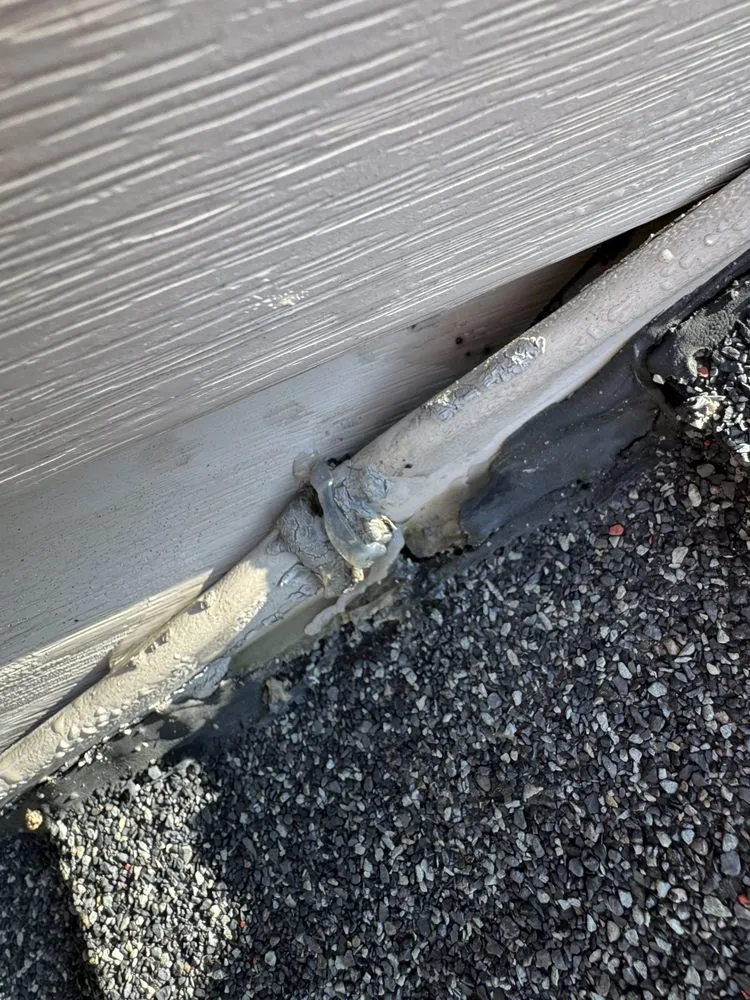 Slide of Freedom Roofing Windows and Siding