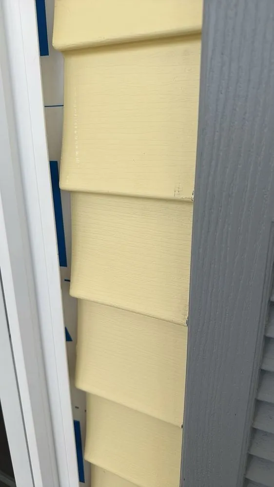 Slide of Freedom Roofing Windows and Siding