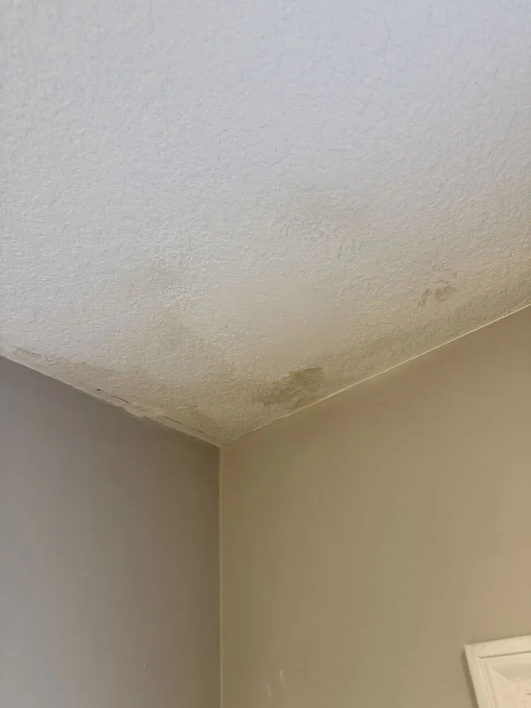 Slide of Freedom Roofing Windows and Siding