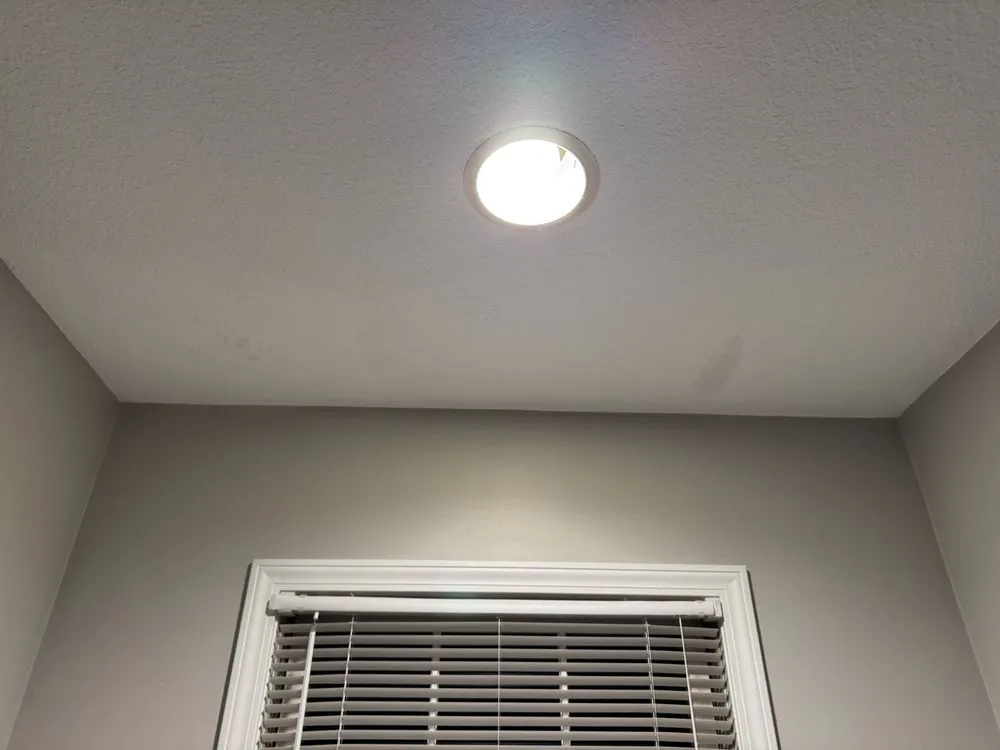 Slide of Freedom Roofing Windows and Siding