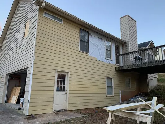 Freeland Painting Logo