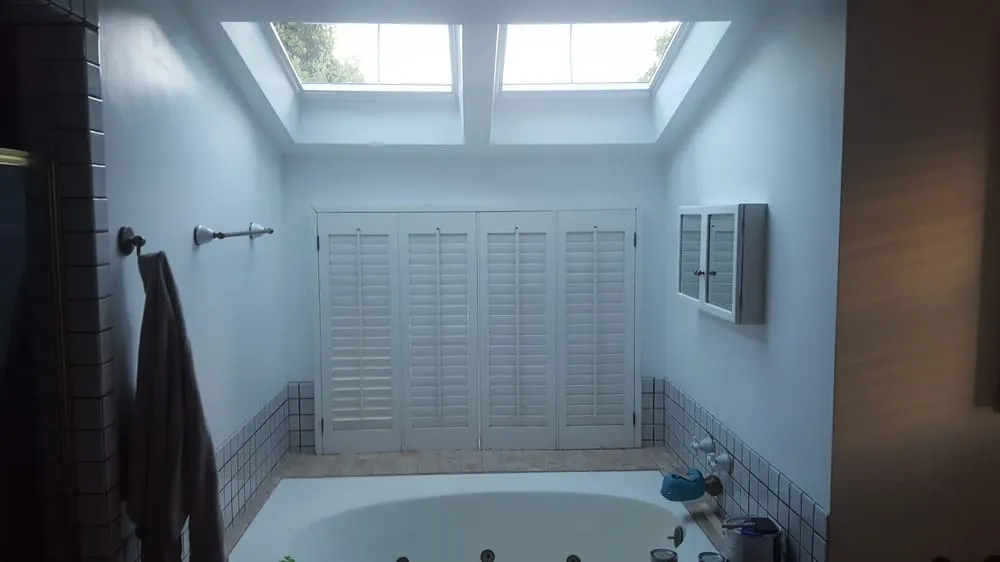 Slide of Freelite Skylights