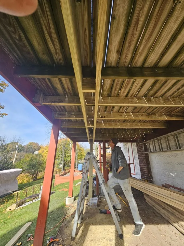 Local roof repair for homes across Pleasantville, PA - Freeman Construction