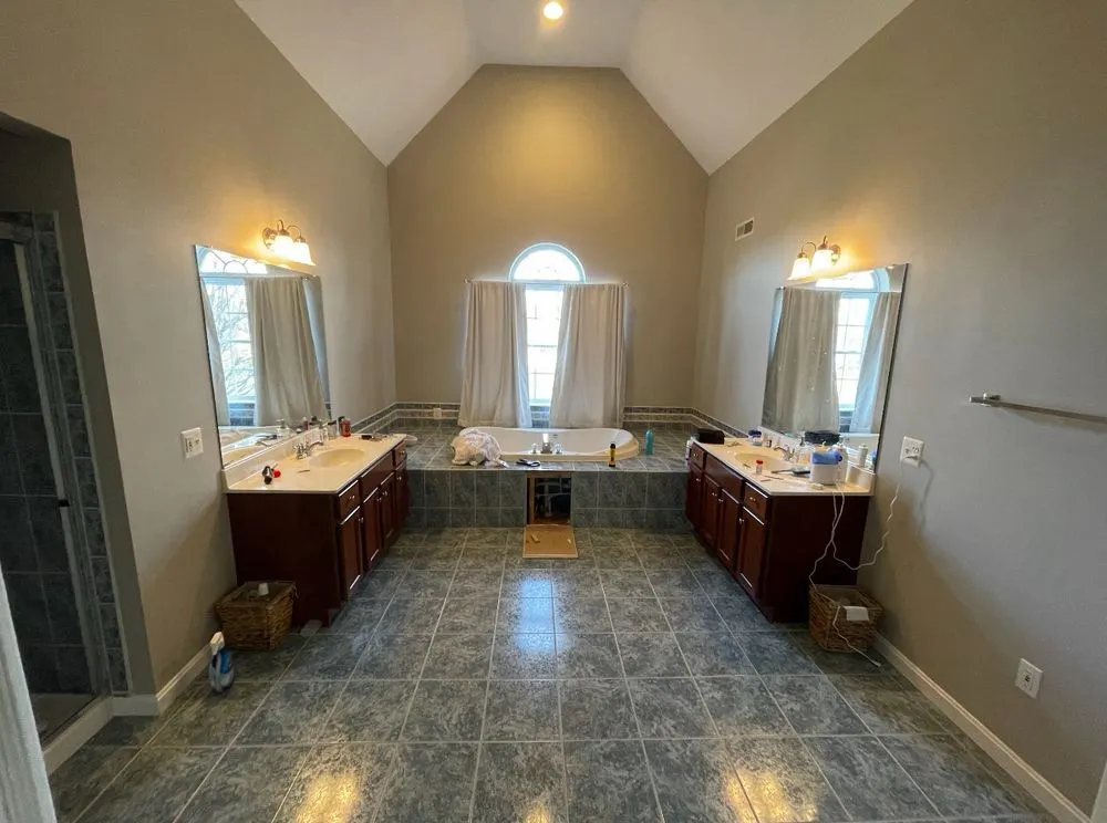 Slide of Freeman Residential Services