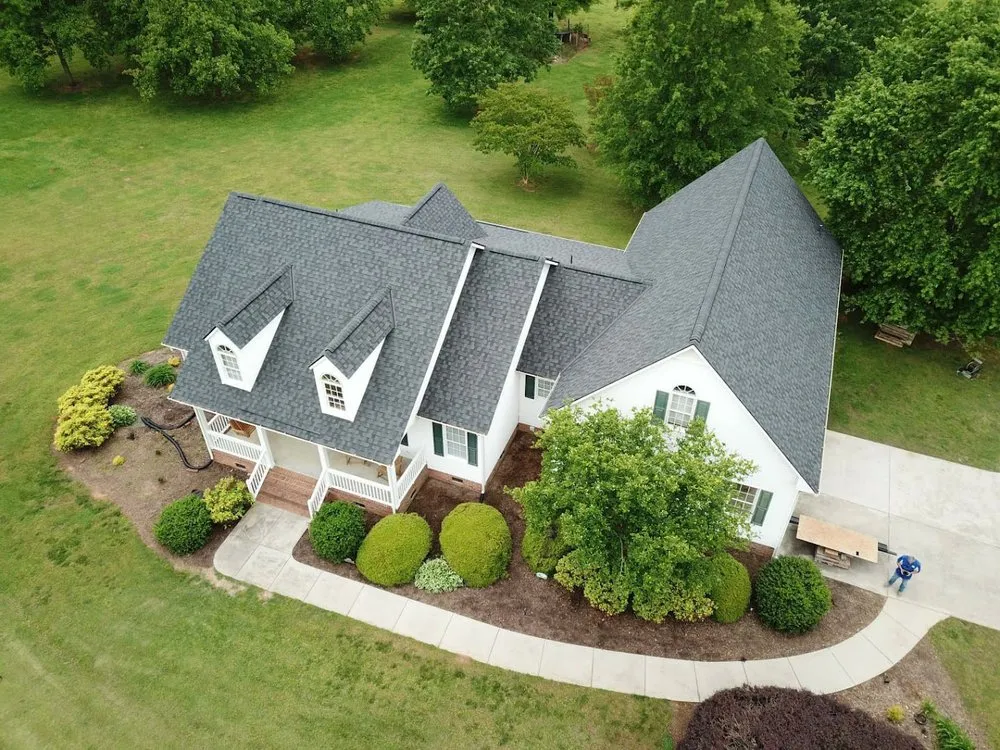 Slide of Freeman Roofing