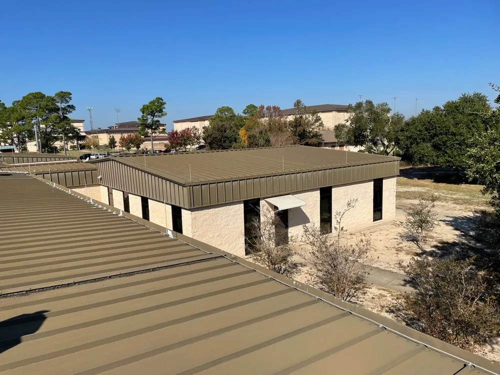 Slide of Freeman Roofing