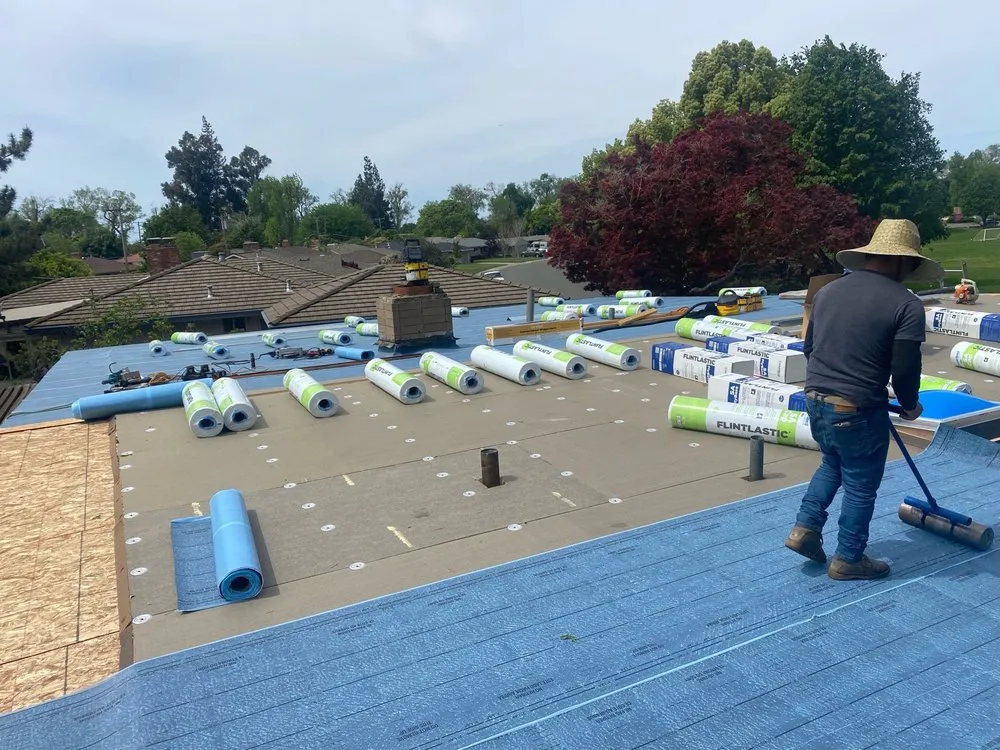 Slide of Freeman Roofing