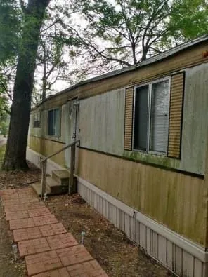 Slide of Freeman’s Remodeling & Pressure Washing