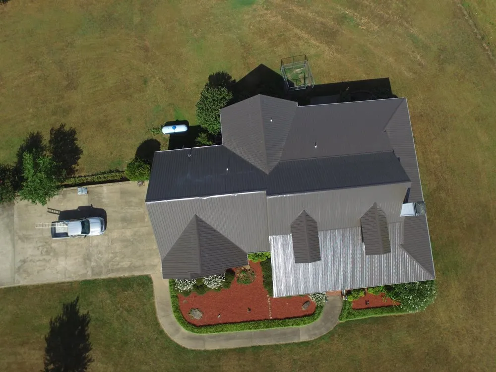 Slide of Freeman's Roofing & Repair