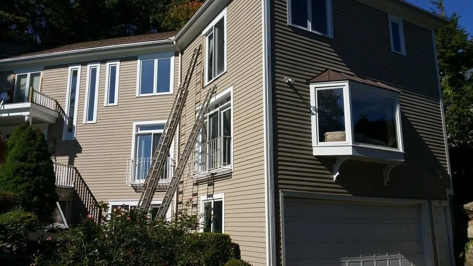 Emergency residential roofing service in Henry, VA - Freeman's Windows-Siding & Sunrooms