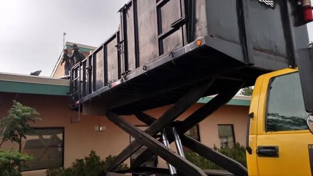 Slide of FreeRoofExam